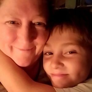 Meet your Posher, Hollee